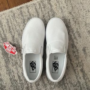 BRAND NEW VANS